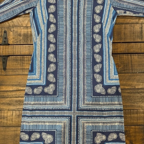 J. McLaughlin Sophia Catalina Knit Column 3/4 Sleeve Blue Knee Length Dress - Picture 4 of 12